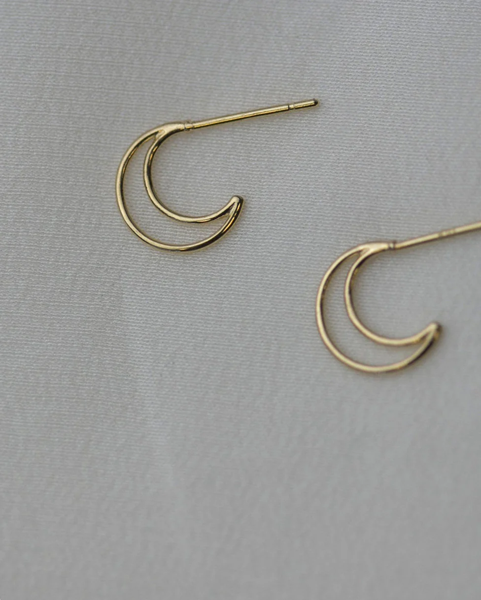 14k Crescent Moon Earrings - Image 4