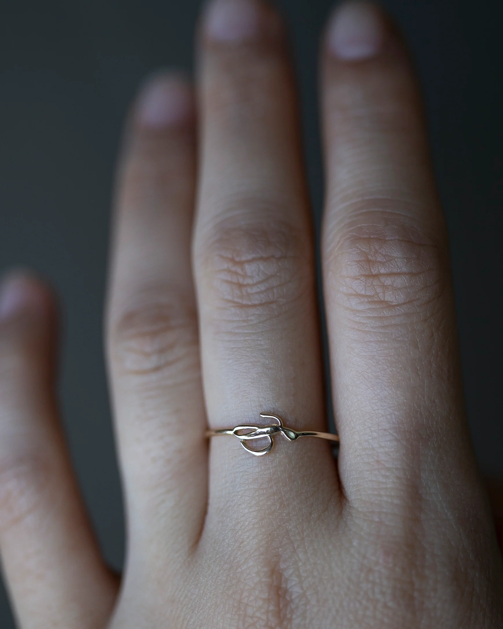 14k Cursive Letter Ring - Image 14