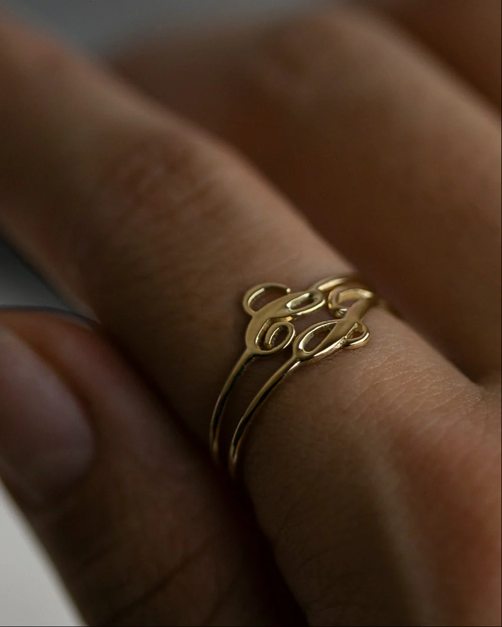 14k Cursive Letter Ring - Image 2