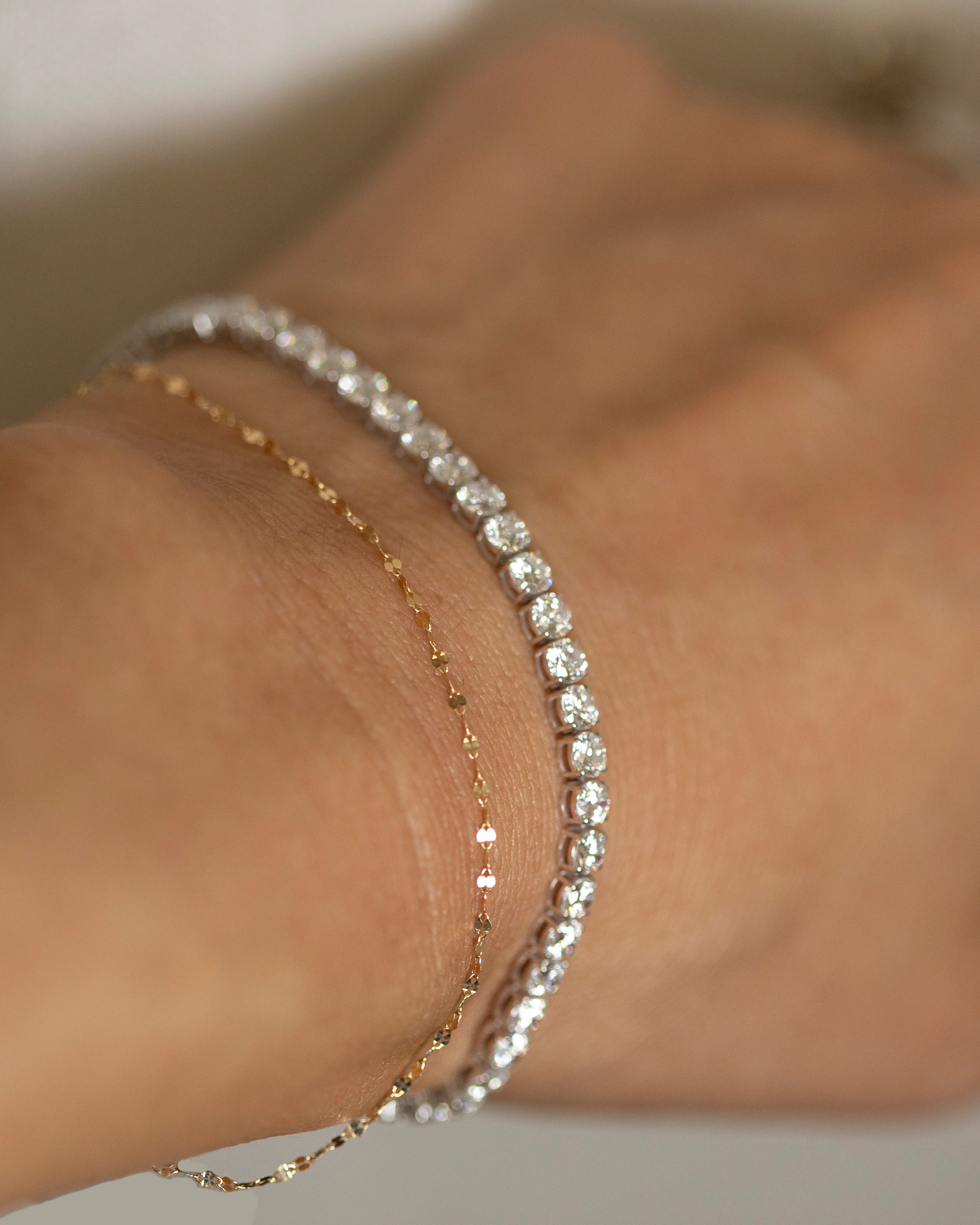 14k Dainty Dapped Chain Bracelet - Image 3