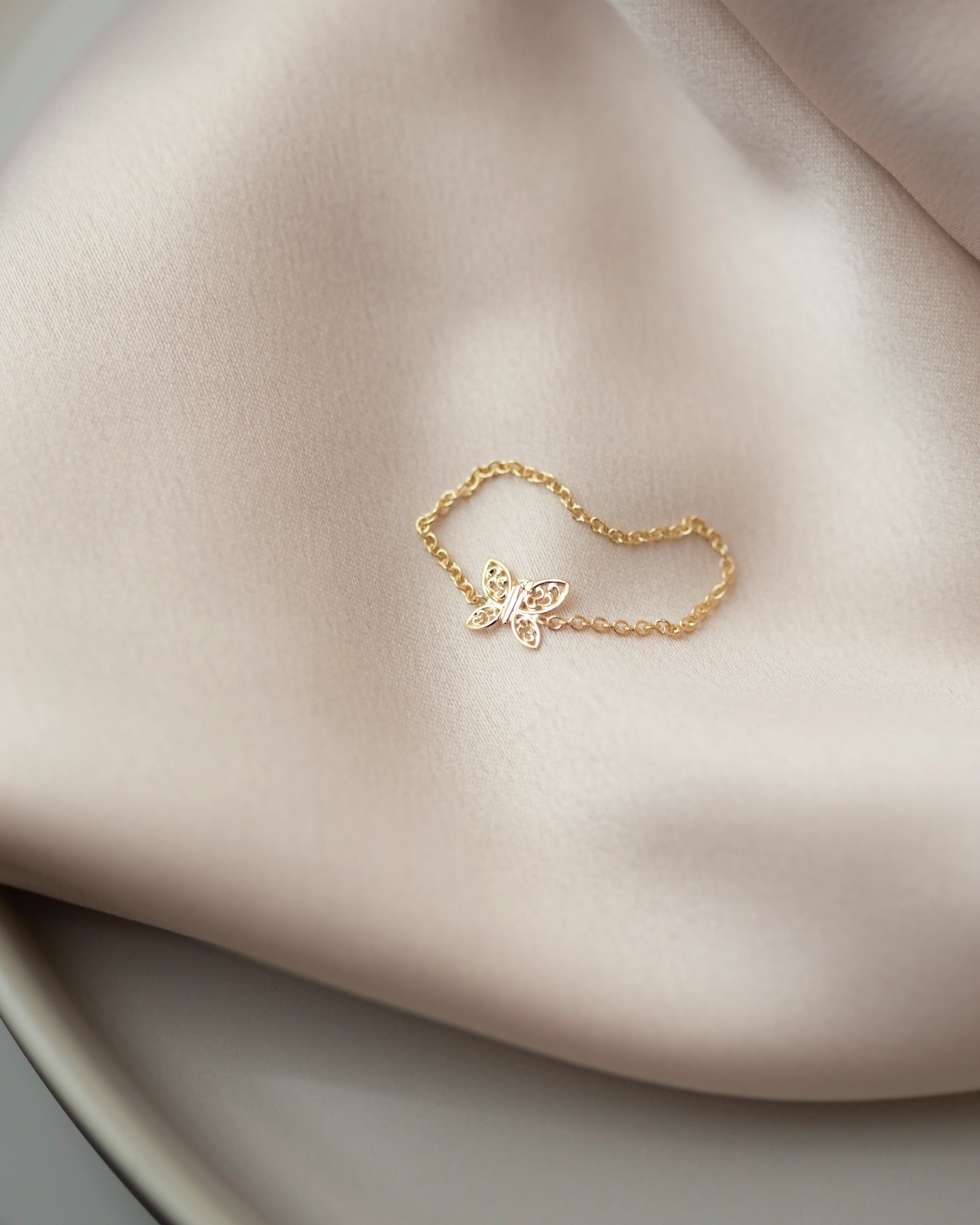 14k Dainty Gold Butterfly Chain ring - Image 3