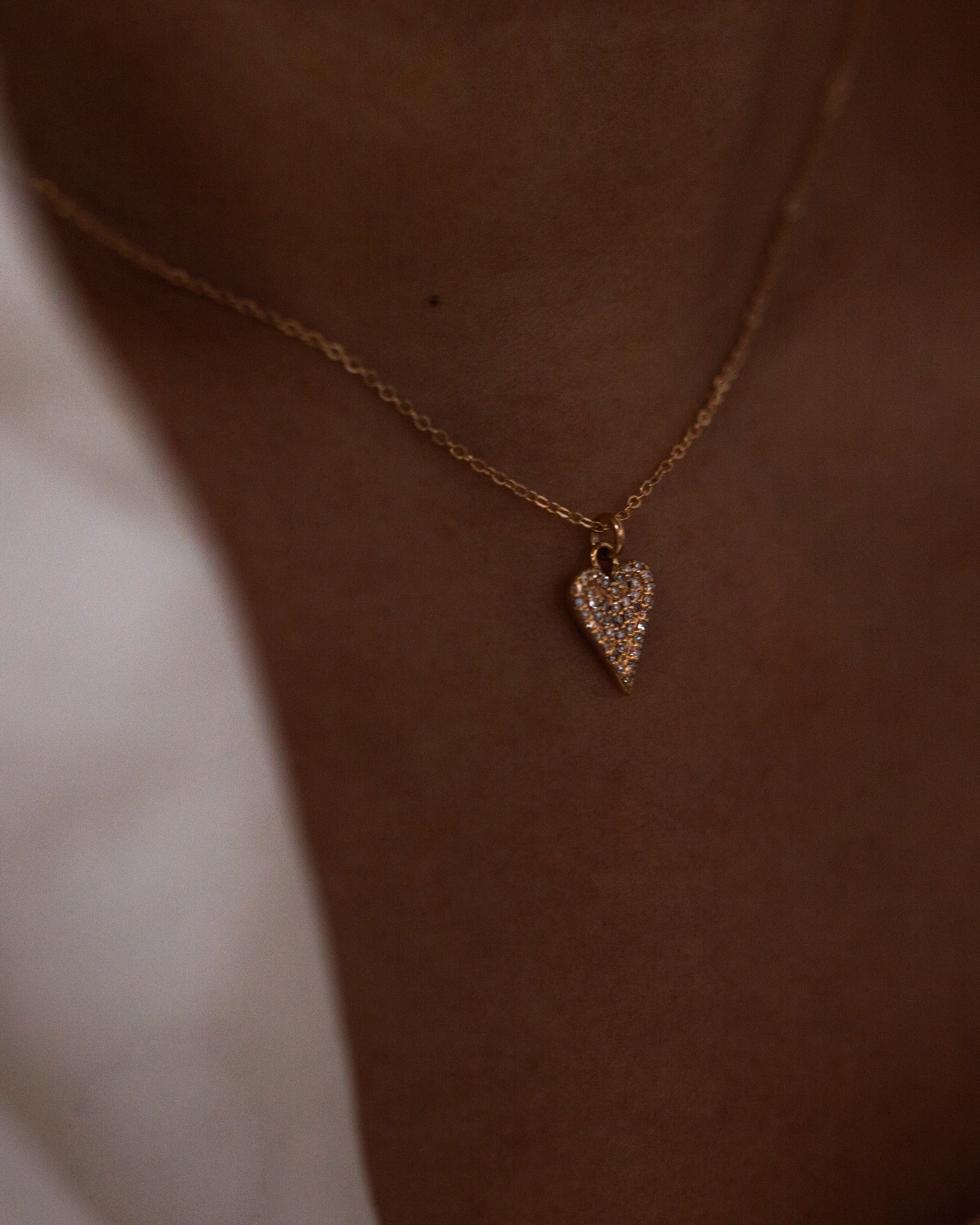 14k Diamond Pave Heart charm Necklace - Image 7