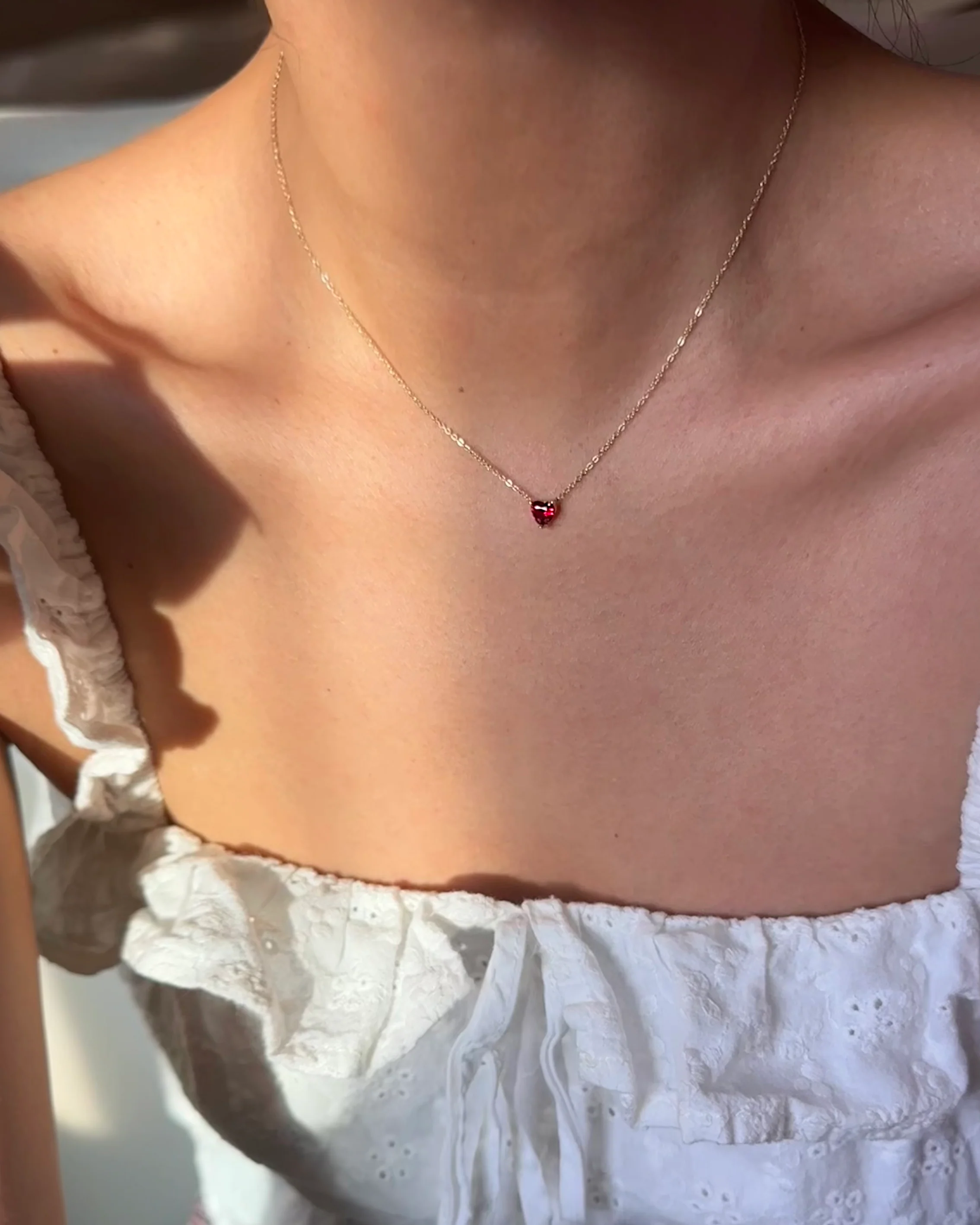 14k Gold Heart Shaped Garnet Necklace  - Image 3