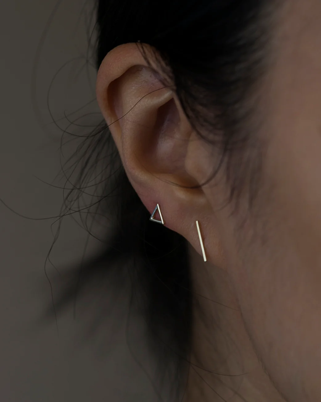 14k Line Stud - Image 10