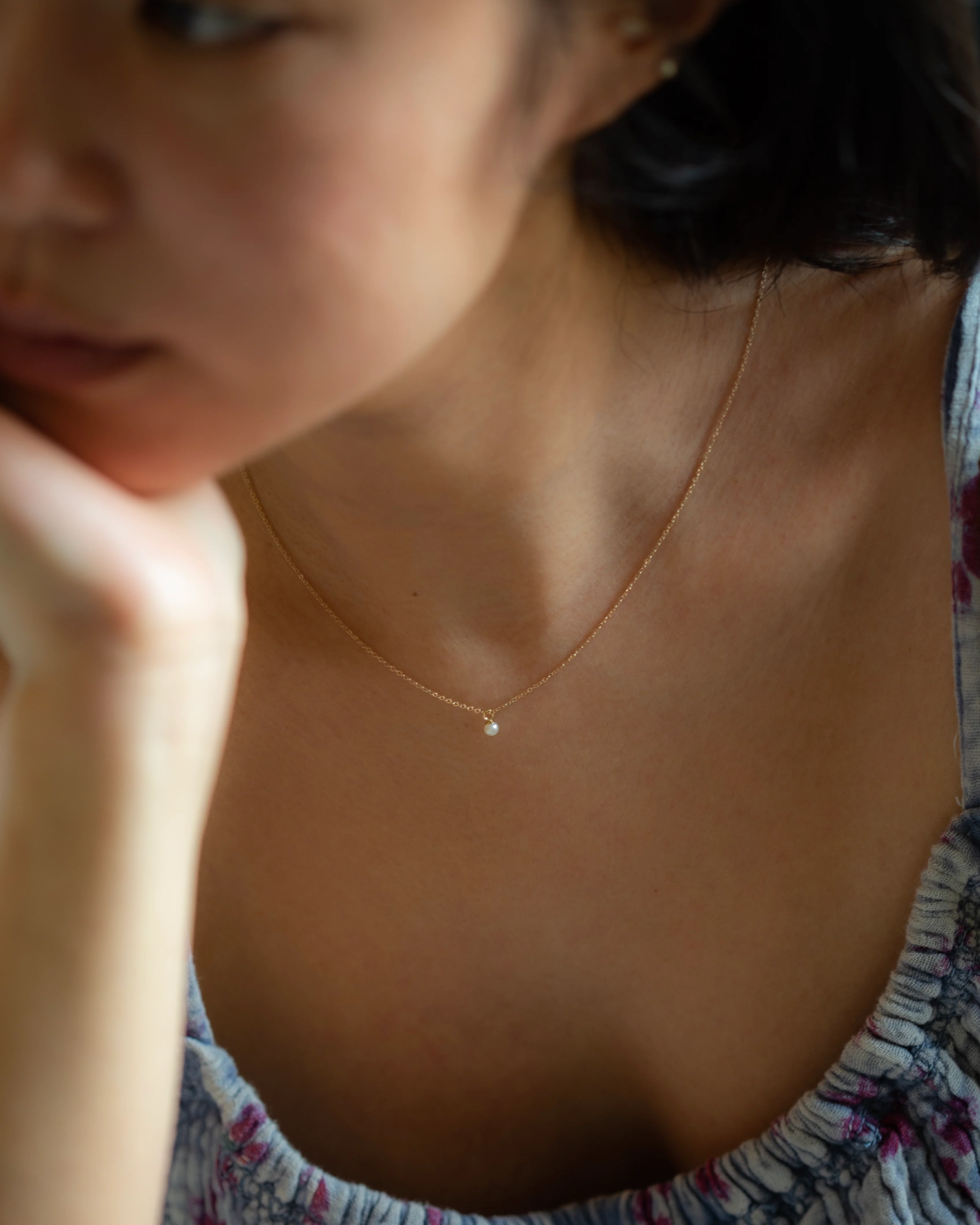 14k Mini Pearl Pendant Necklace - Image 7