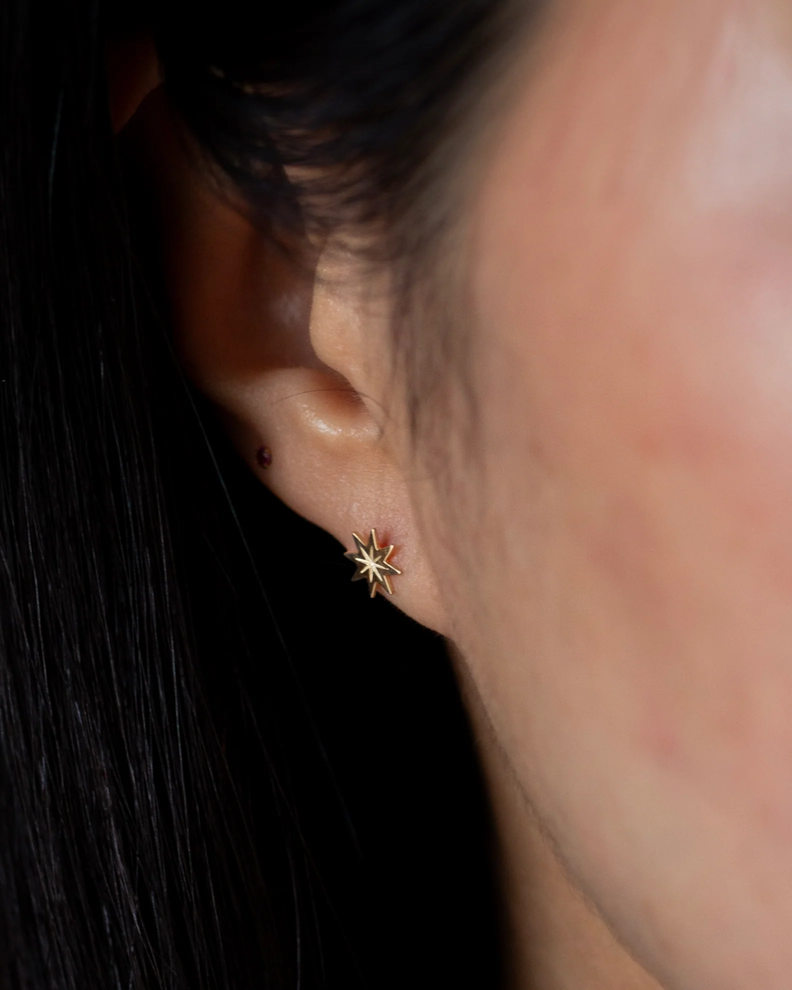 14k Small Starburst Studs