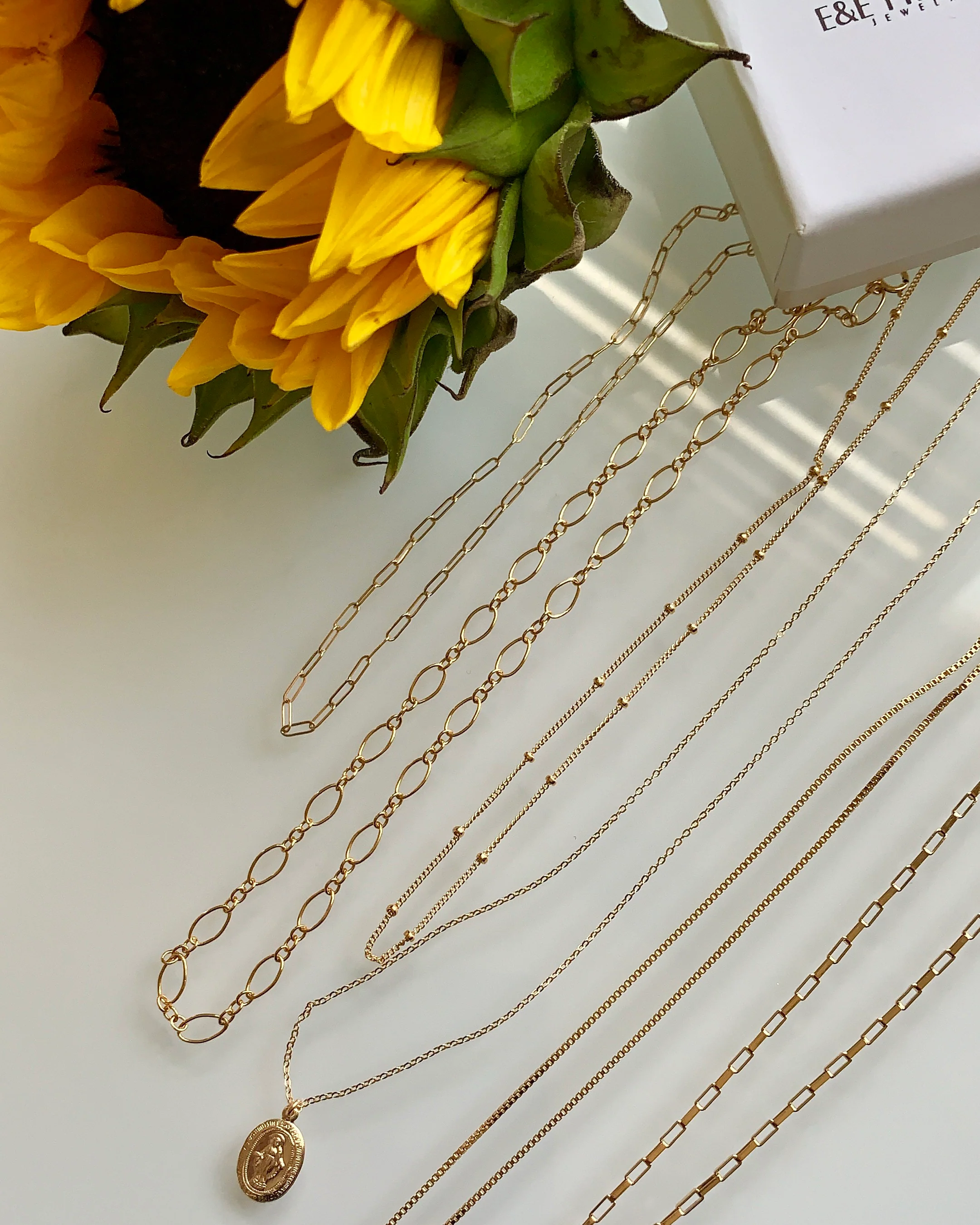 14K Virgin Mary Necklace - Image 10