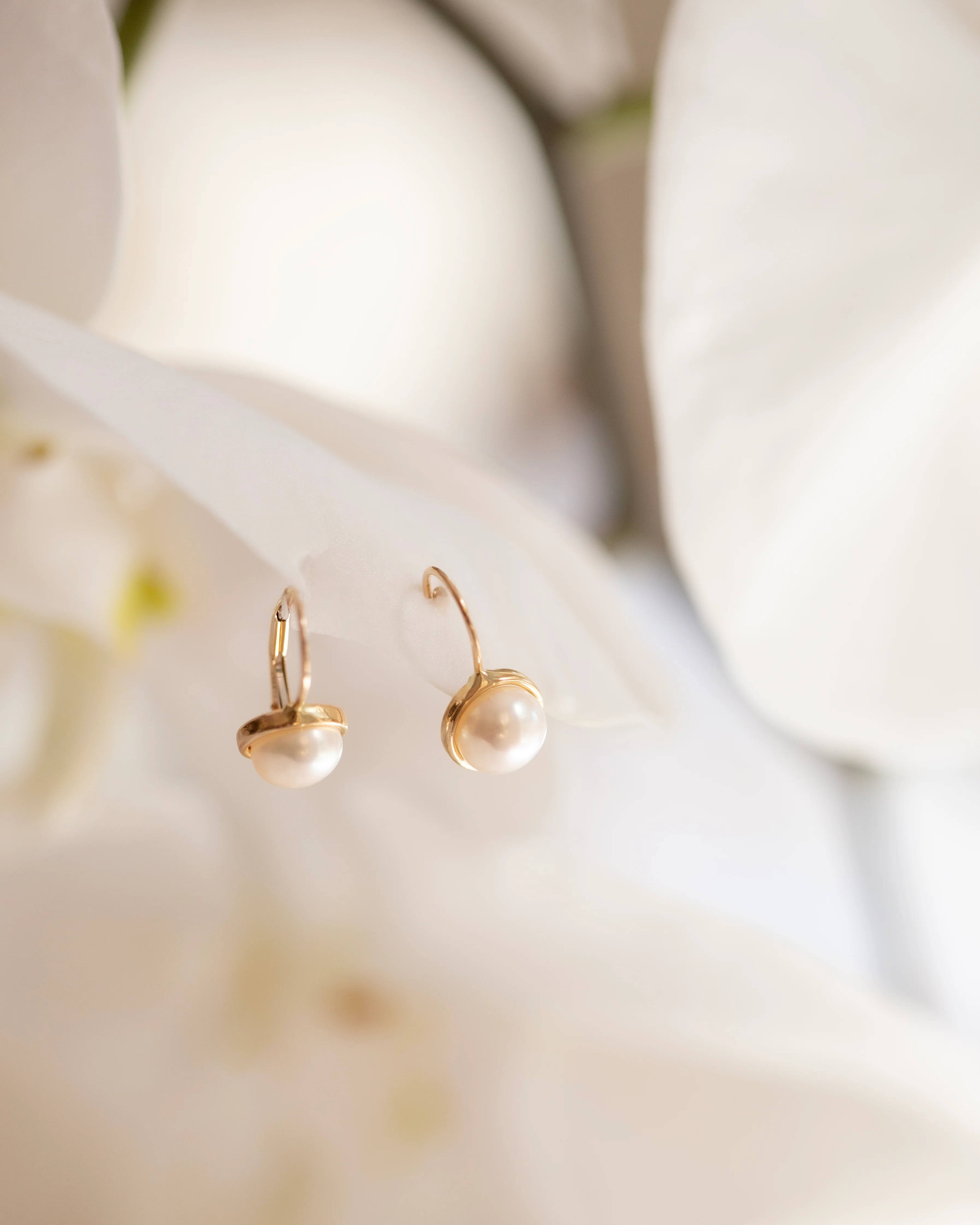 14k White Cultured Pearl Lever Back Earrings - Image 4