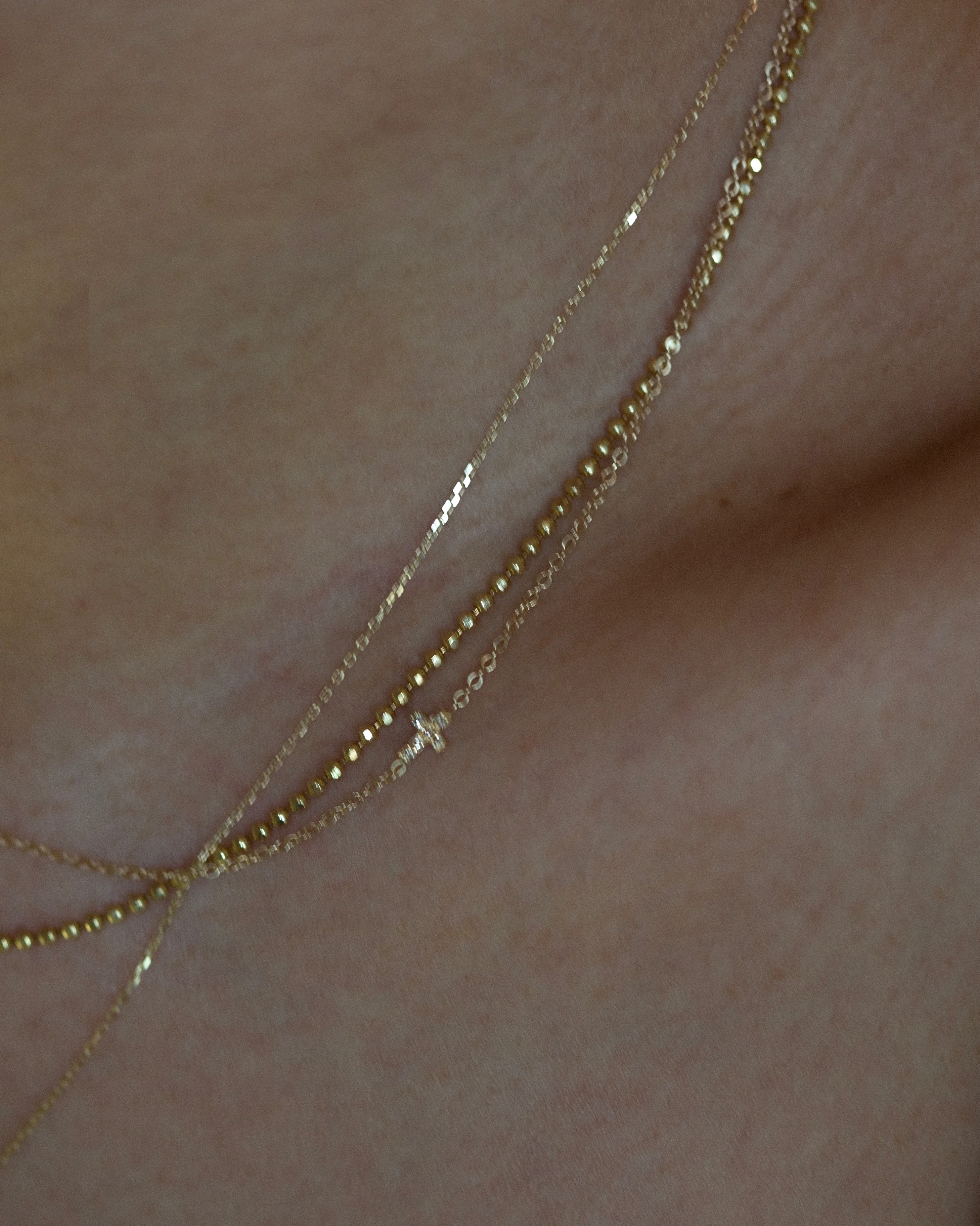 Asymmetrical Diamond cross necklace - Image 2