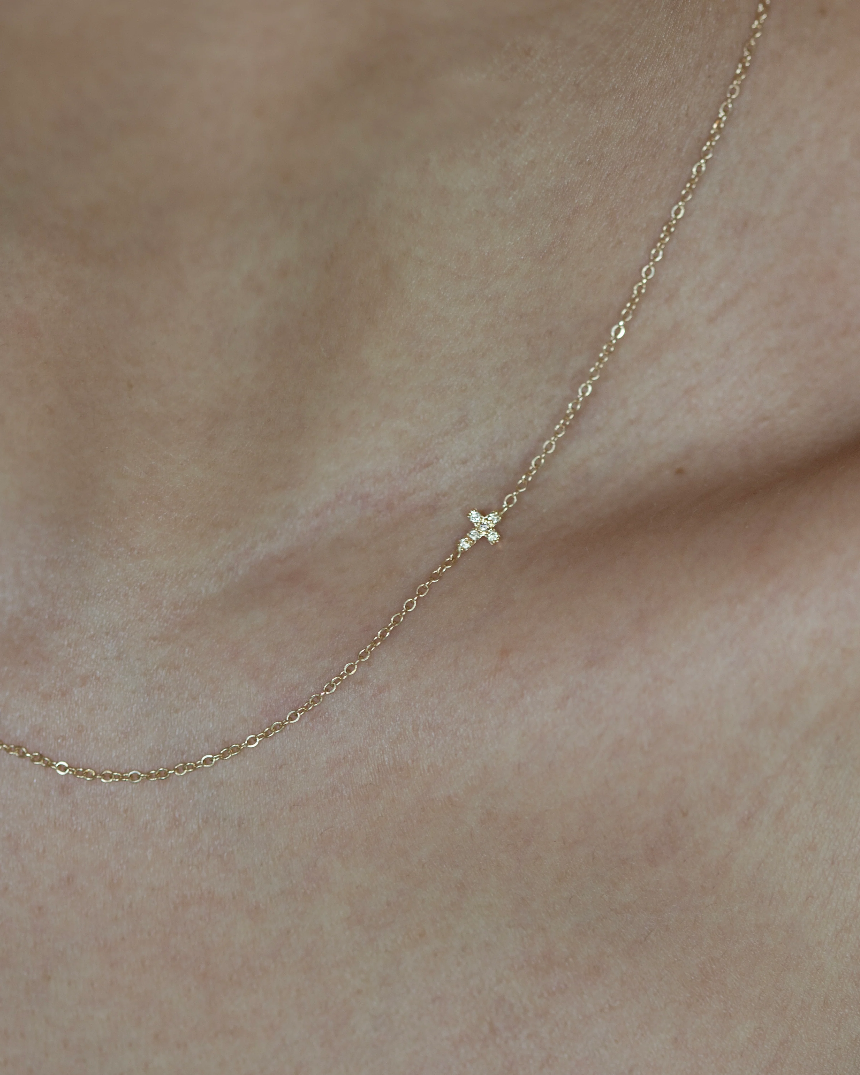 Asymmetrical Diamond cross necklace - Image 5