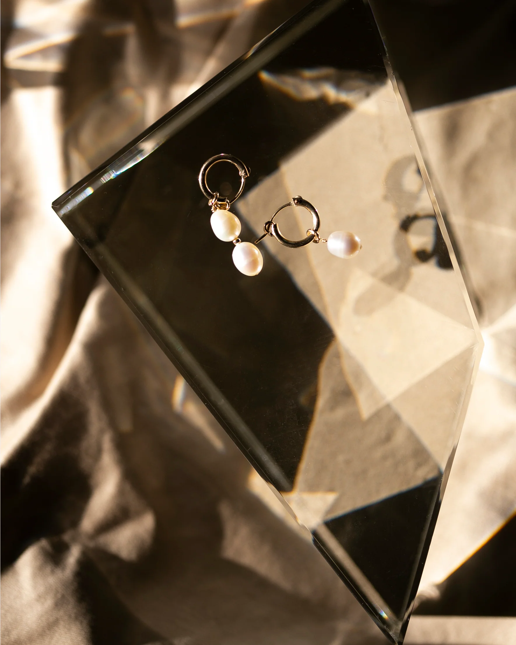 Baroque Pearl Hoop Earrings - Image 3