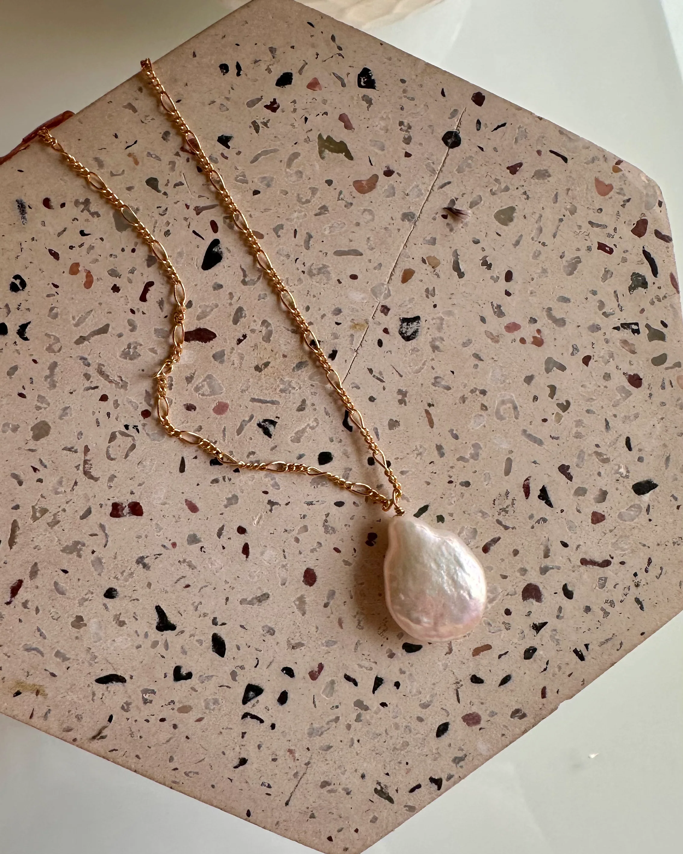Baroque Pearl Necklace - Image 4