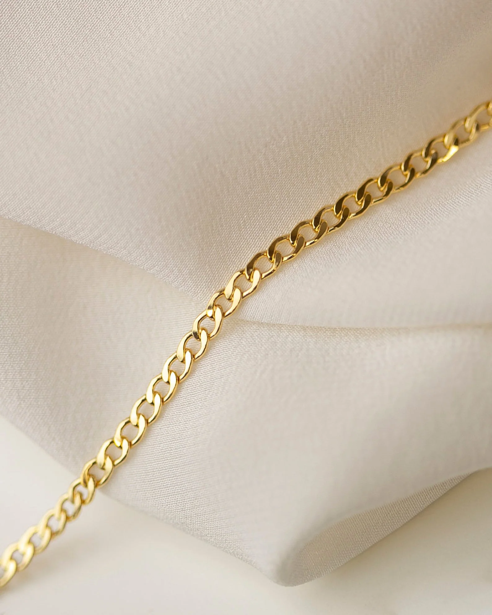 Curb Chain Bracelet II - Image 3