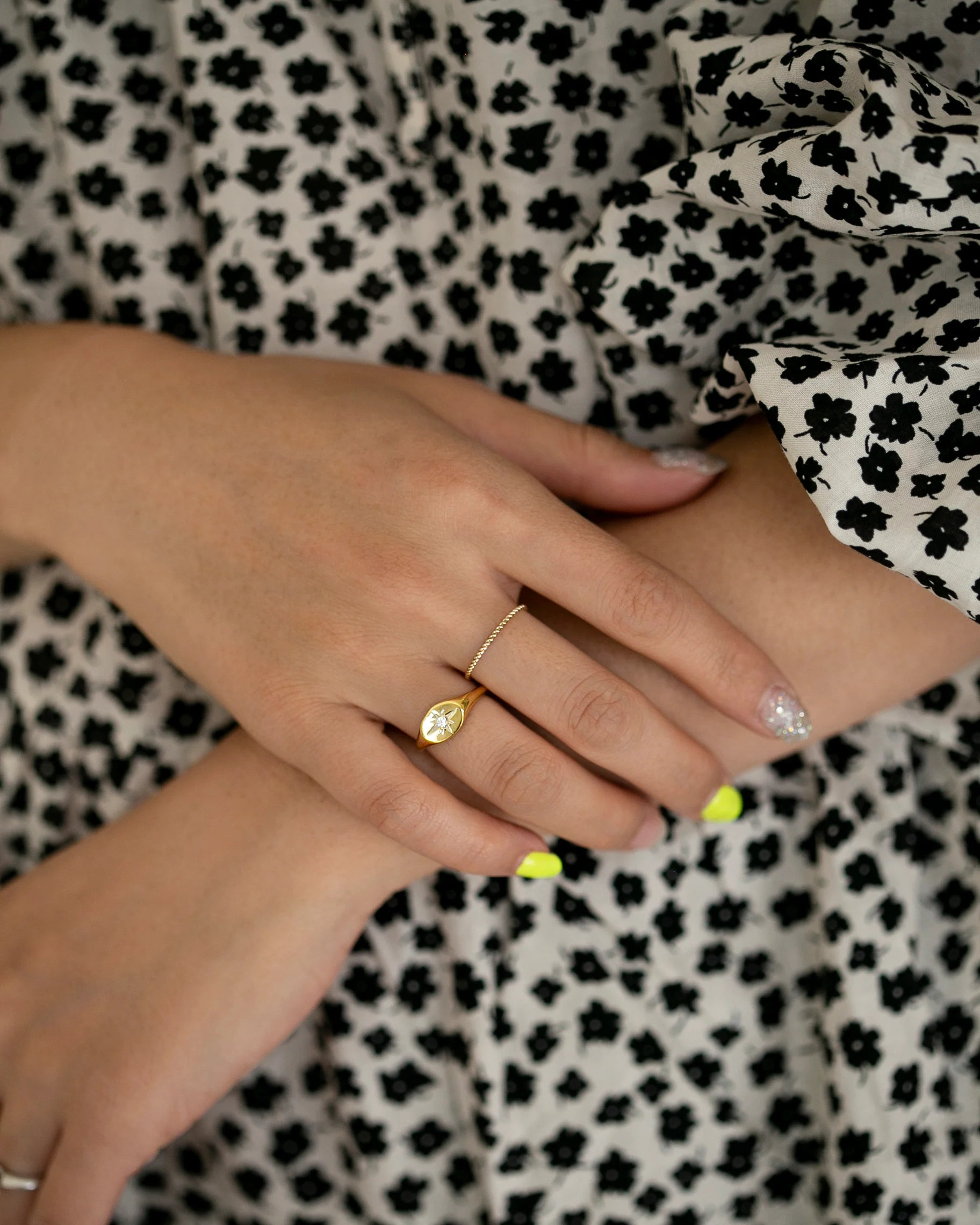 CZ Signet Ring - Image 3