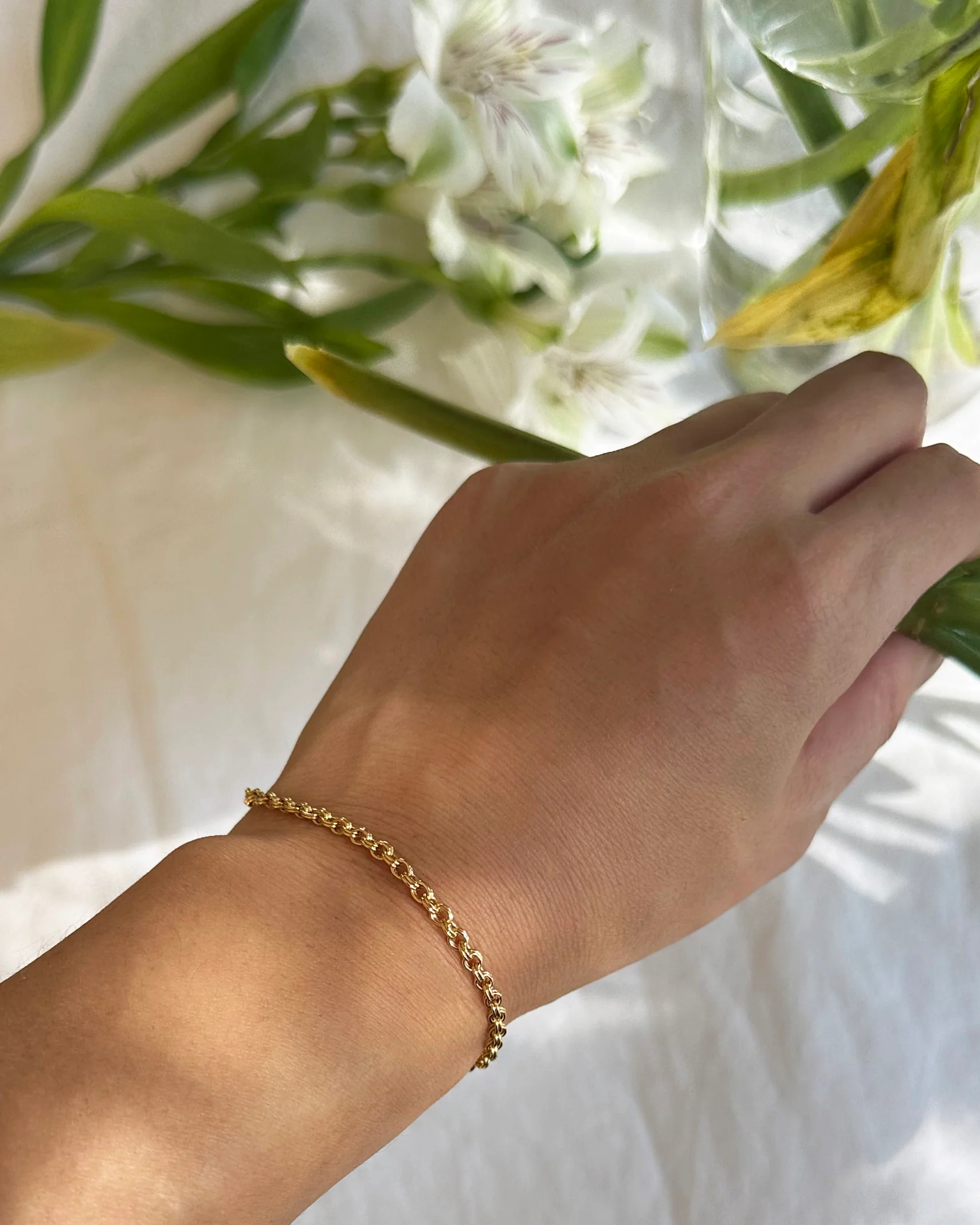 Gold Double Round Cable Chain Bracelet - Image 3