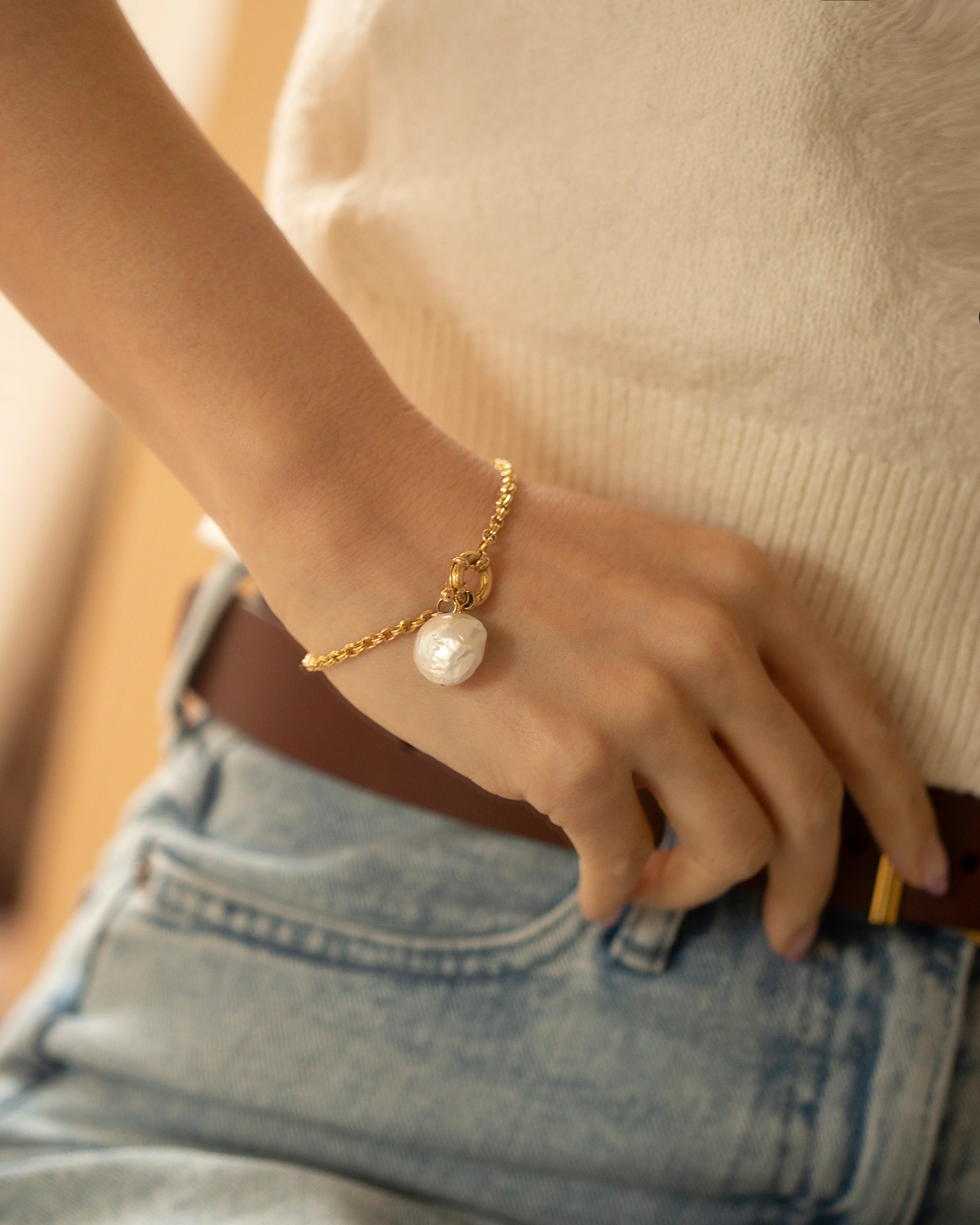 Luxe Link Pearl Charm Bracelet