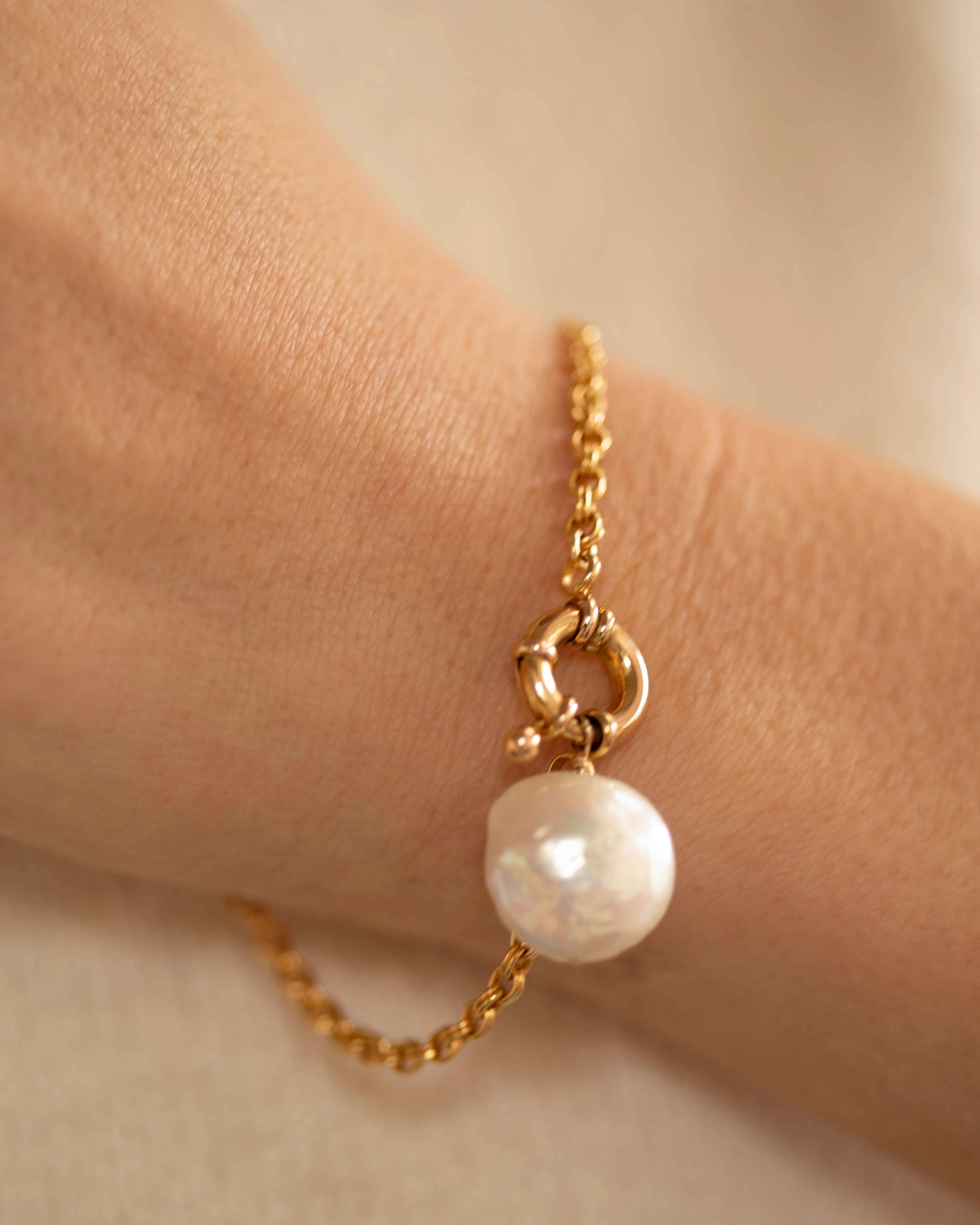 Luxe Link Pearl Charm Bracelet - Image 4