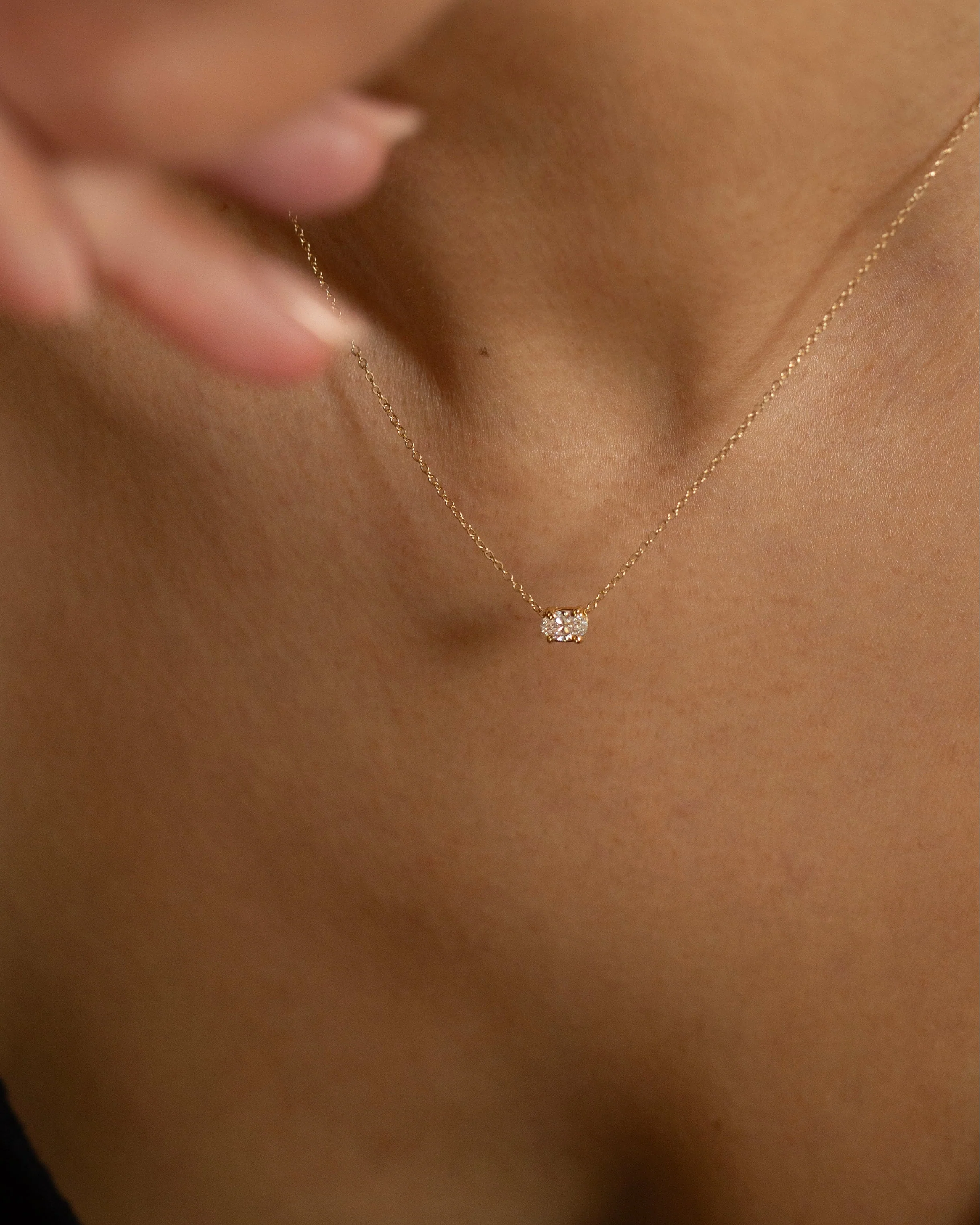 Oval Lab Grown Diamond Necklace. - Image 2