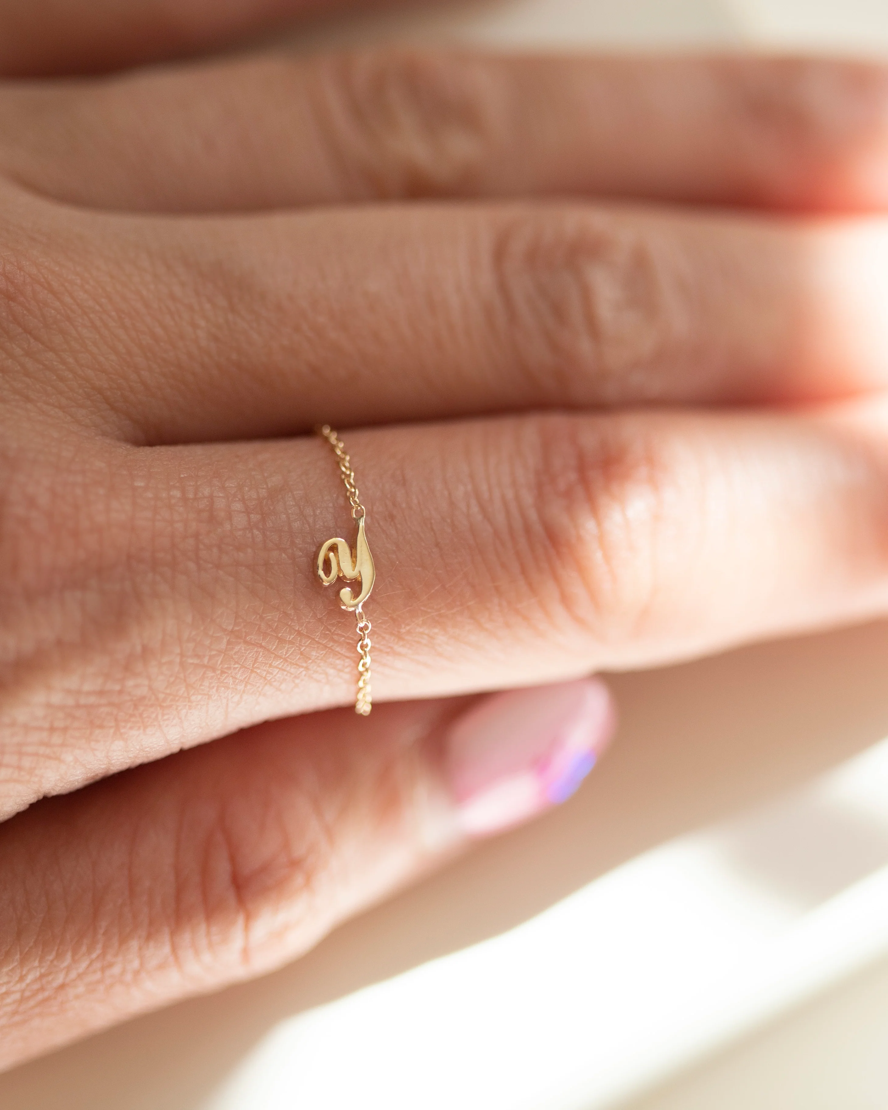 Personalized script letter ring - Image 3