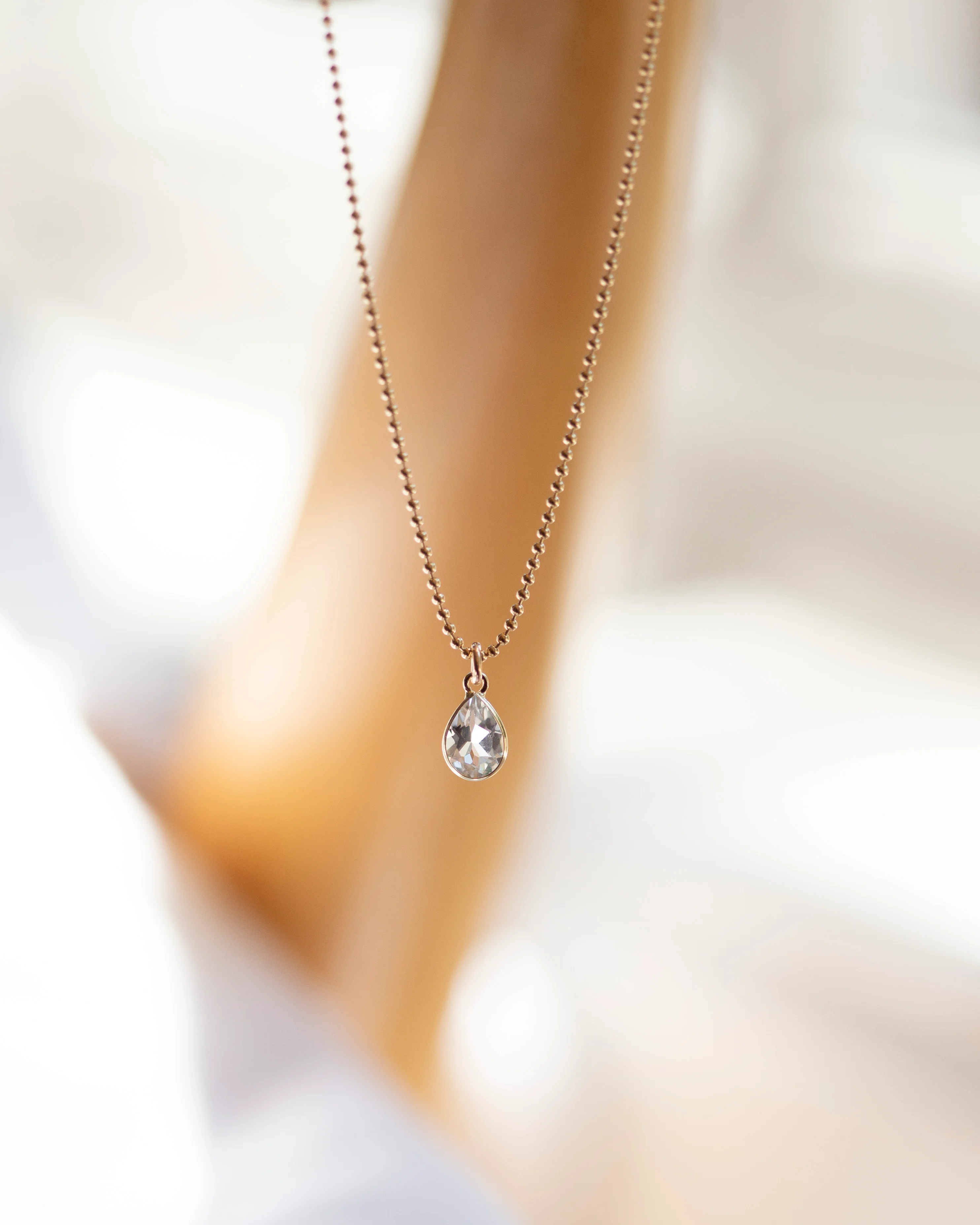 Tear drop pendant necklace - Image 3