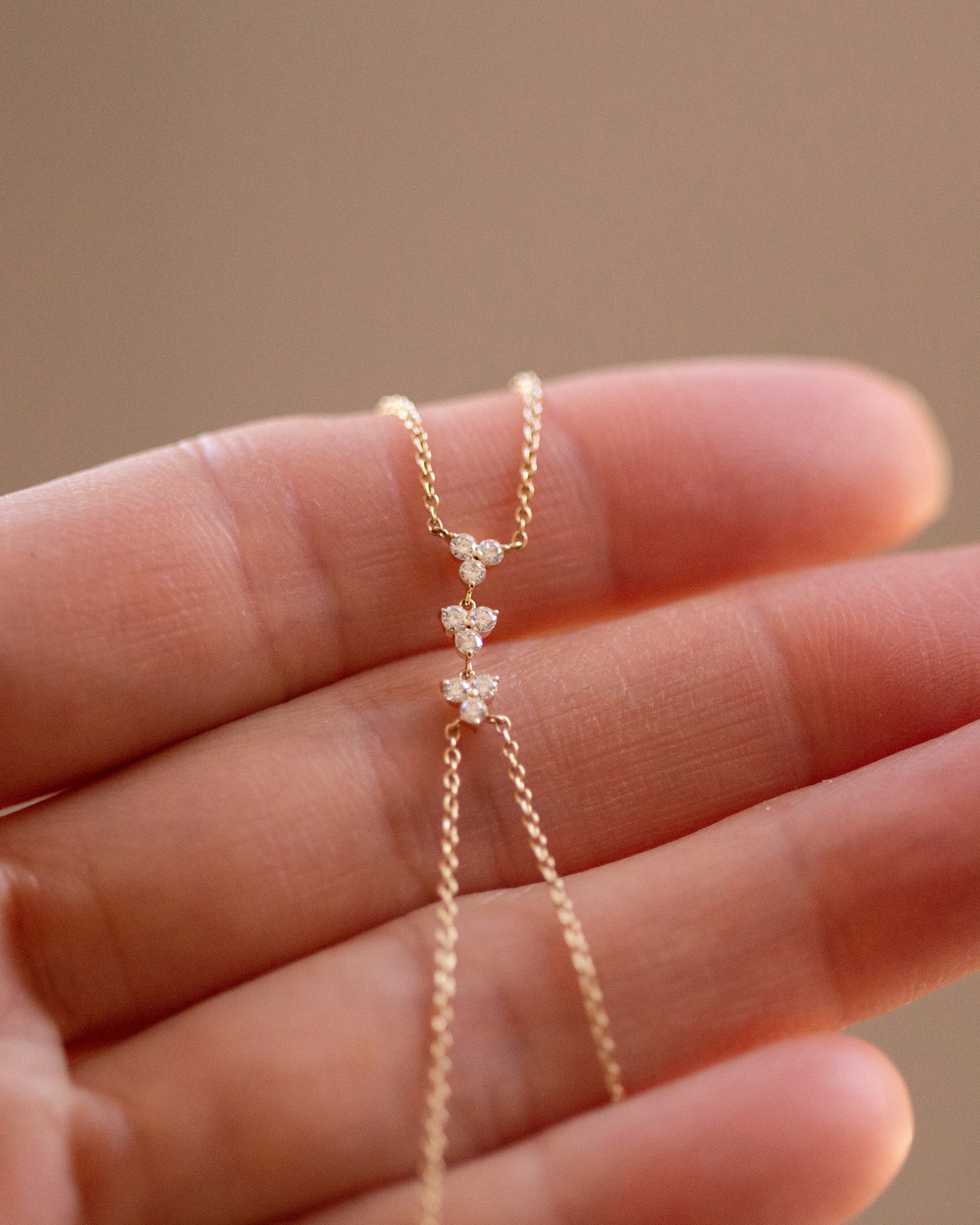 Trio Diamond Hand Chain Bracelet - Image 8